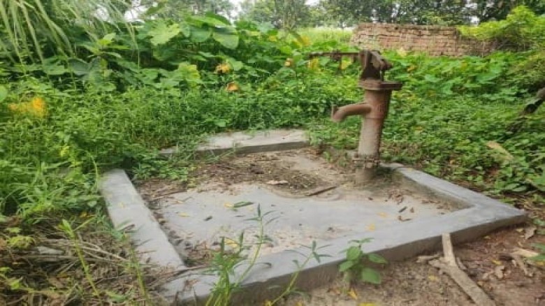 বরিশালে একাধিক সরকারি দপ্তরের গভীর নলকূপ অকেজ  বিশুদ্ধ পানির