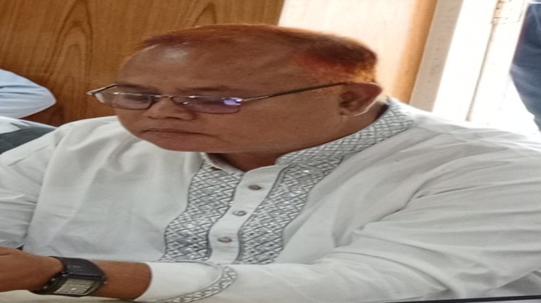 বীরগঞ্জে ফ্যাসিস্ট টাইপ শিক্ষা অফিসার জুলফিকার শাহের বিরুদ্ধ